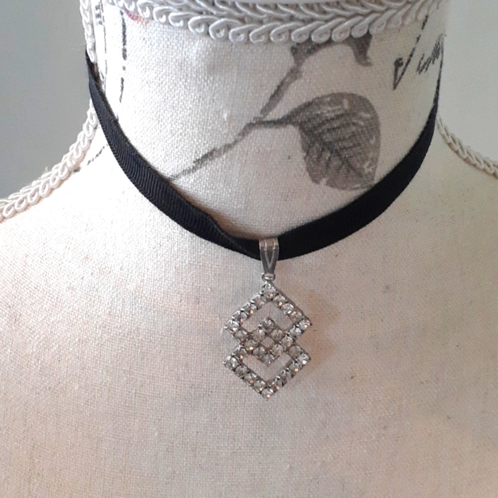 ^ Vintage double diamond shaped rhinestone pendant